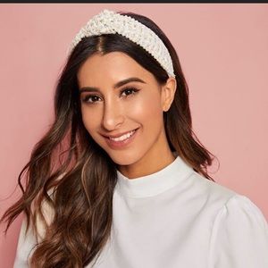 Pearl Knot Headband